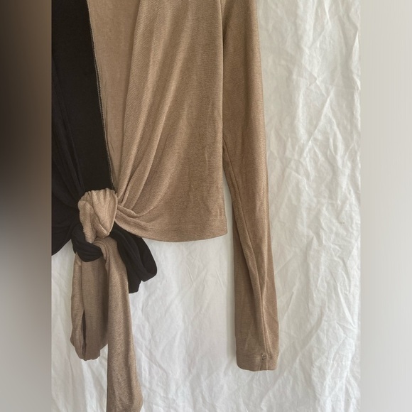& Other Stories Colorblock two-tone Wrap Knit Top Size Small - Picture 9 of 13